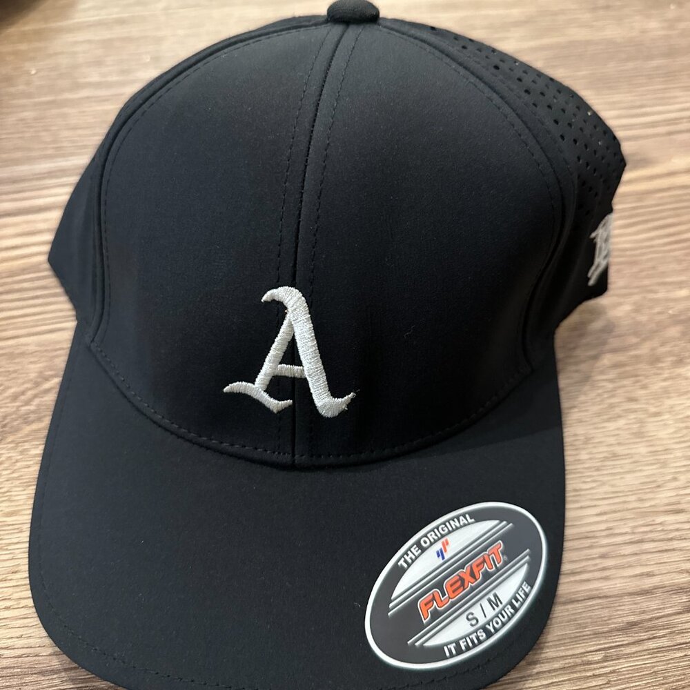 Trucker Hat A Logo Oakland Athletics MLB Meshback Embroidery Black Cap